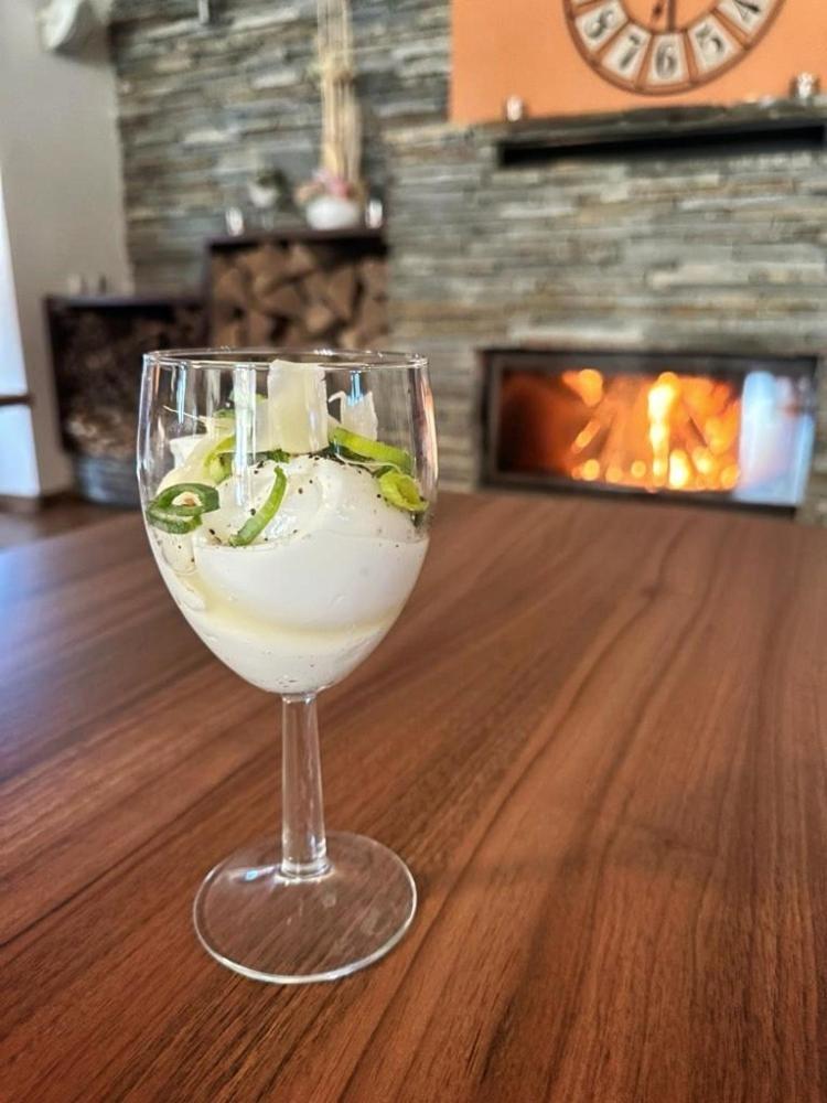 Restaurace A Penzion Lutena Dolni Lutyne エクステリア 写真